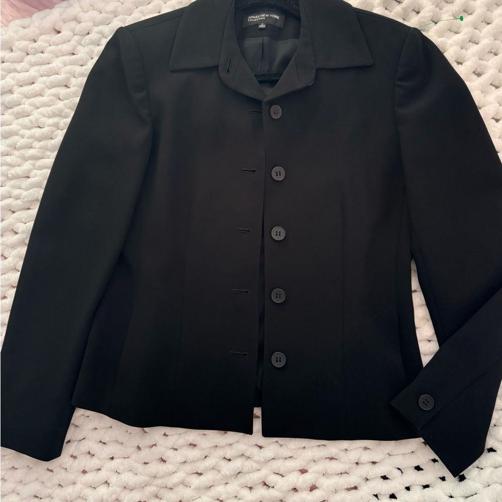 Jones of New York black jacket